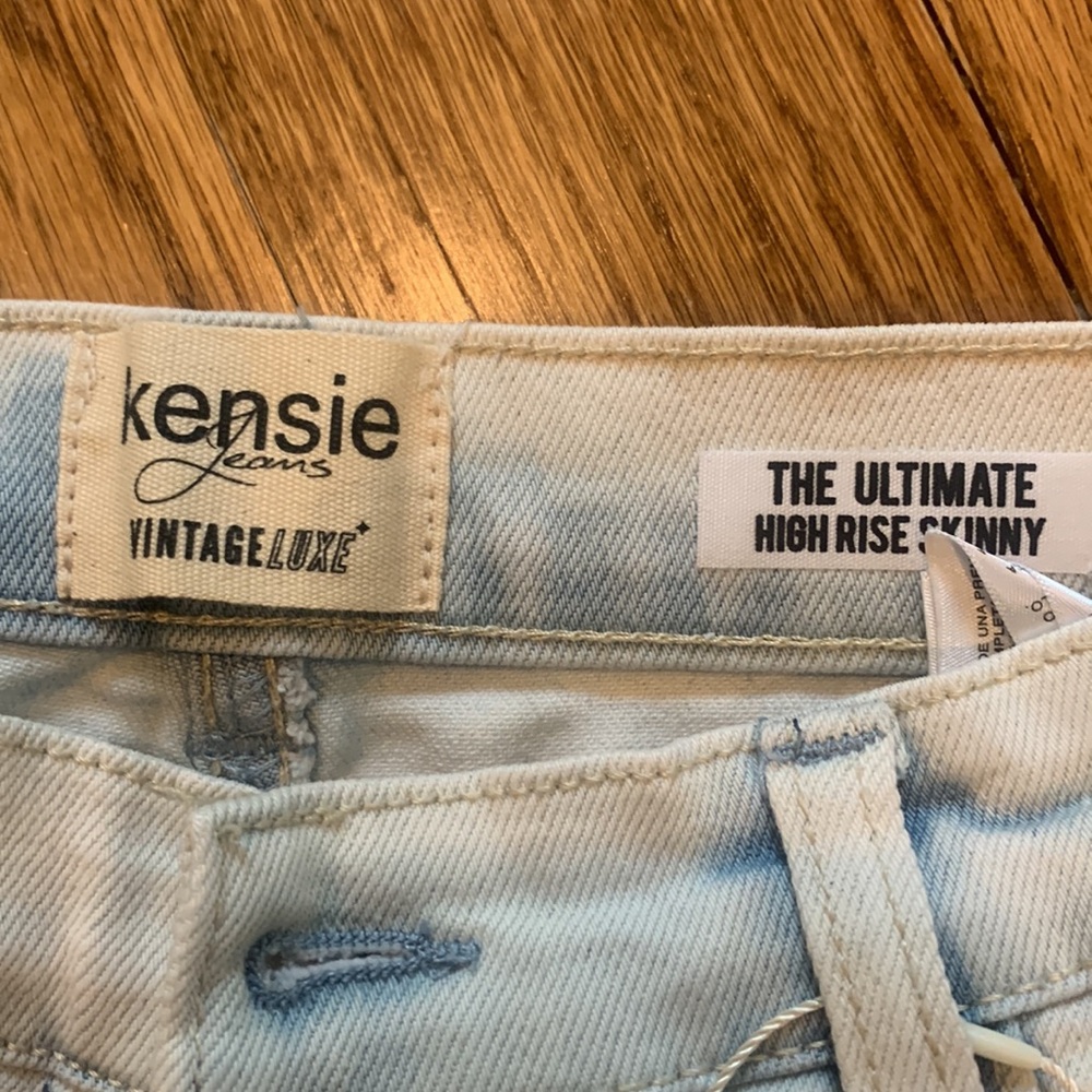 NWTs Kensie The Ultra High Rise Skinny Jean Sz 8 - Picture 3 of 9